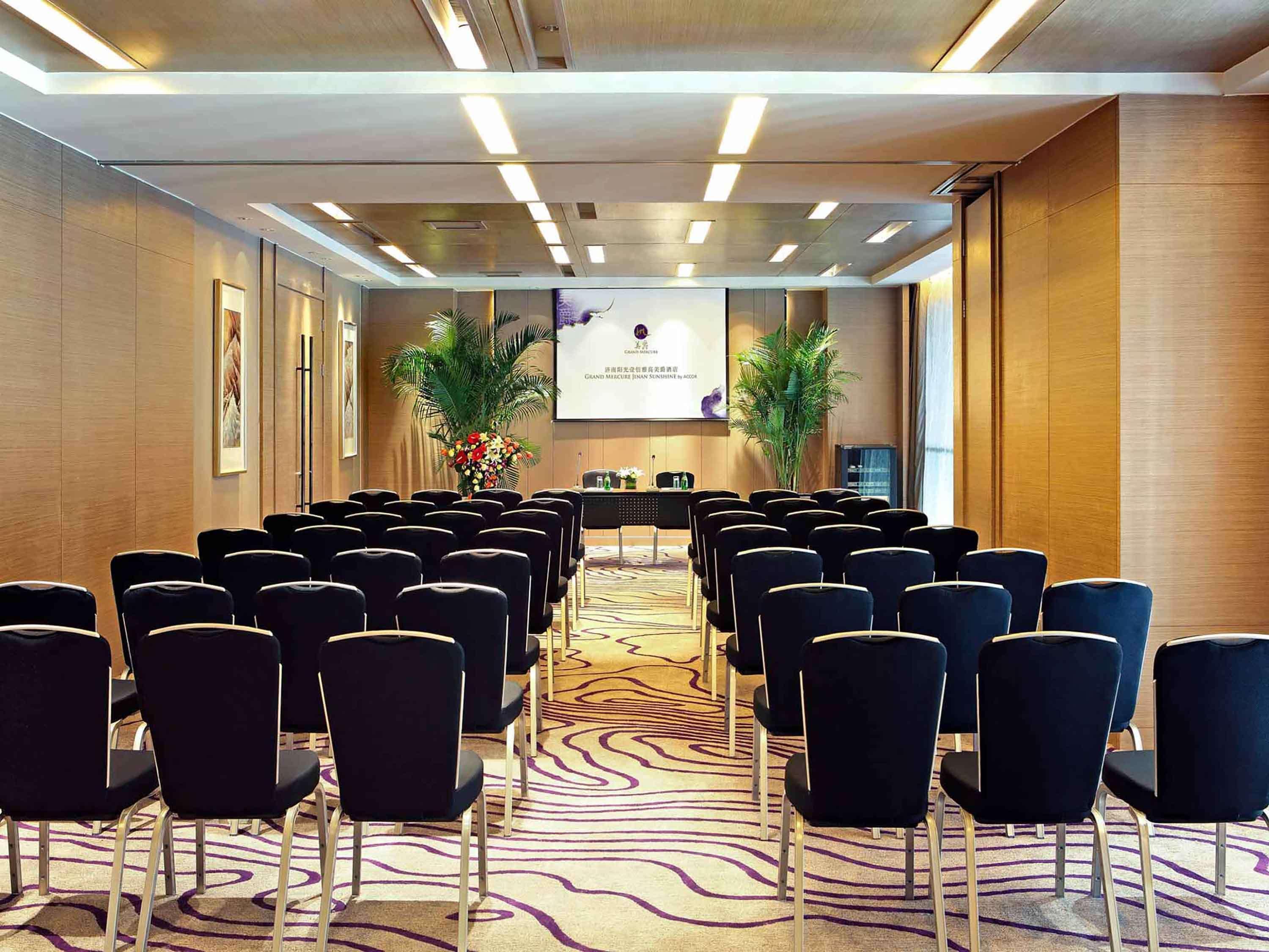 Grand Mercure Jinan Sunshine Eksteriør billede